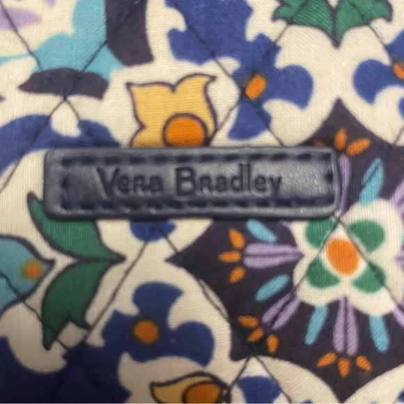 Vera Bradley Euro Wallet Lisbon Medallion RFID Trifold Snap Close Travel Compact - Picture 3 of 14